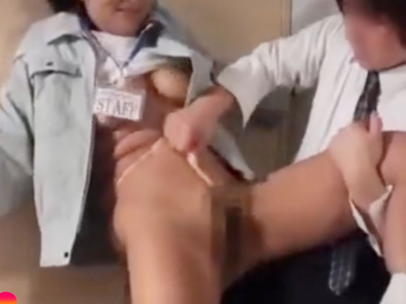 ［暴走レス膣/掃除オバサン］それぇクリトリス擦って！乱暴鬼畜でお膣濡らし倒した熟妻が生チ◎コをスッポンみてえに離さねえWWWWWWW