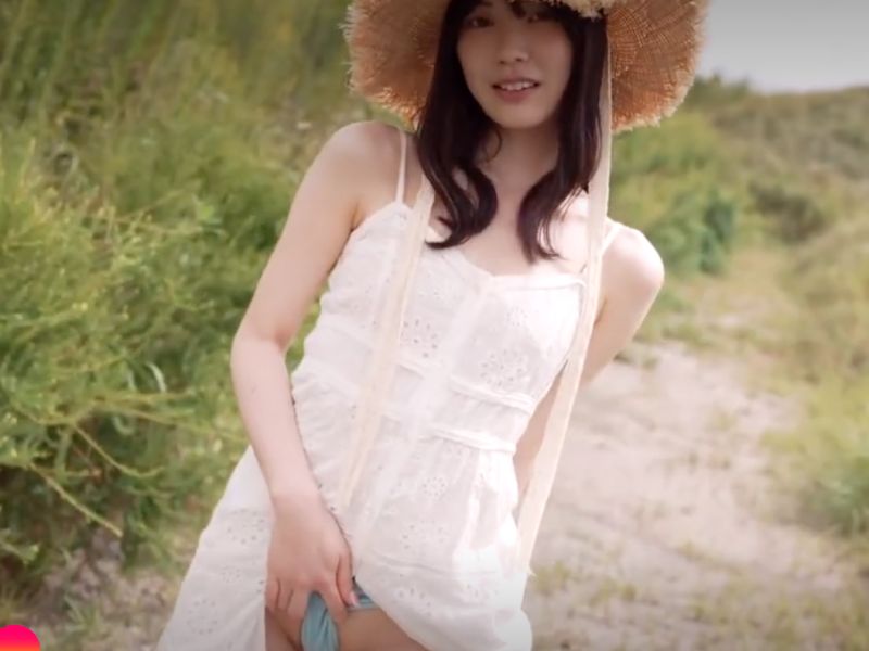 ［石川澪/イメビ］ろにゅ～パンツ食い込ませちゃう！屋外で外ビラ誘惑しちまうスリム娘がノーブラでオナサポショット、エロ動画WWWWWWW