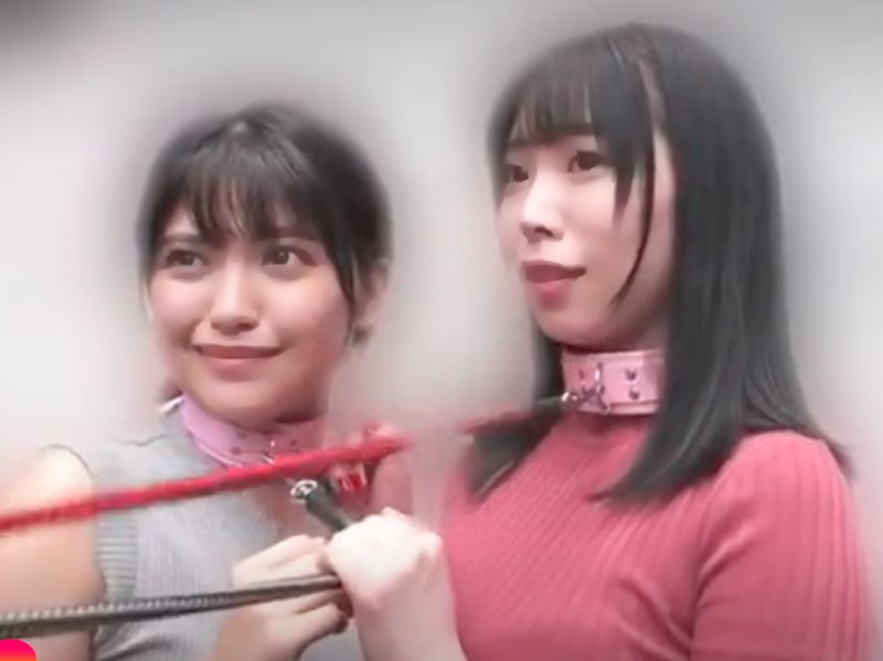 ［オモチャ狂い/百合遊び］あうっ脚舐め…ヘンになるぅ！首輪を付で野外で弄ばれる強烈Ｍ女が乳首舐め合って逝き狂うエロ動画WWWWWW