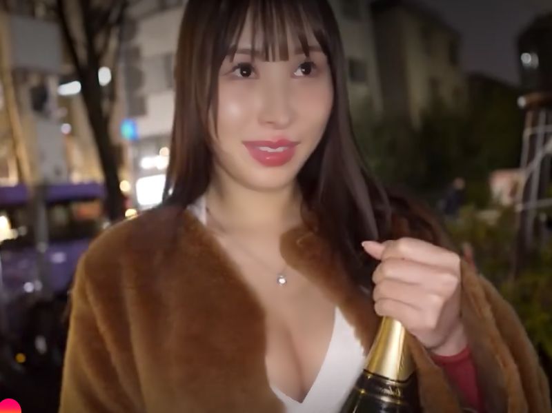 ［浮気癖/子持ち母親］あうっチ〇ポ~挟ませて！Hカップから溢れる色気で誘って奥様が馬乗りでナマ喰いする、エロ動画WWWWWWWWWW