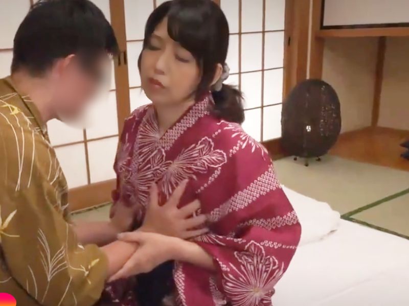 ［中出しOk/時短不貞~温泉旅行］やんっオッパイ声我慢ムリ！フェロモンが凄いマダムが年下棒を食い散らかすエロ動画WWWWWWWWWWWW